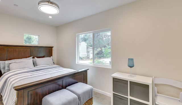 Cozy Escondido Escape Near Hiking & Downtown!