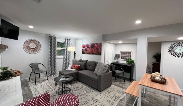 1st Floor Condo: Min to Nook, Amish Ctry, Hershey, Lancaster City: PetFriendly