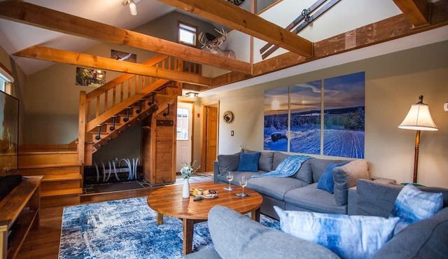 Trailside Lodge- Trail Access w/Game Table-New AC