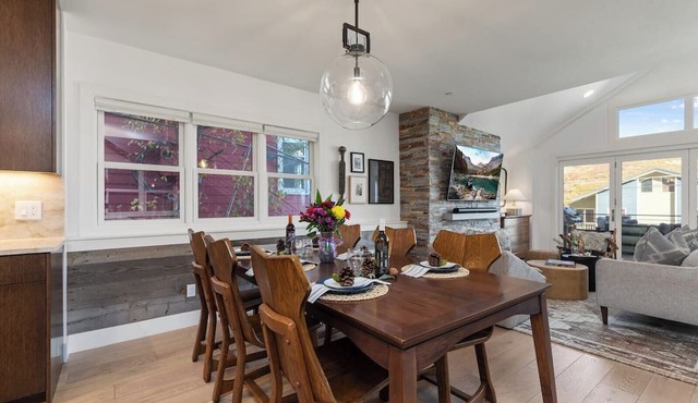 Empire Avenue Townhomes by KBM