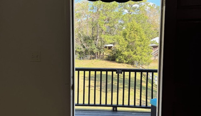 Lob Lolly Farm of Point Clear, 1100 sq foot comfortable and stylish apartment