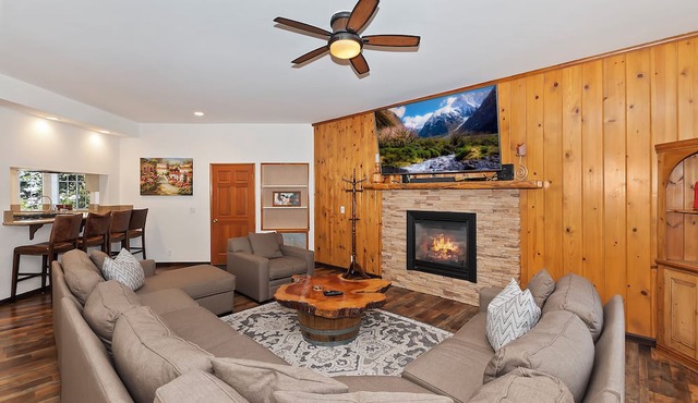 Beautiful Cabin at Lake Arrowhead near ski resorts