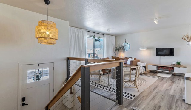 King Bed, Large Sectionals, Kids Area, Outdoor Living! Curated & Cozy Scandi!