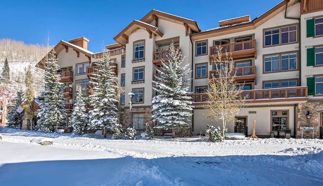 Solitude Mountain Slopeside Ski Condo w/Hot Tub!