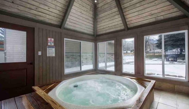 Canyons Mountain Views 2 br across from Resort