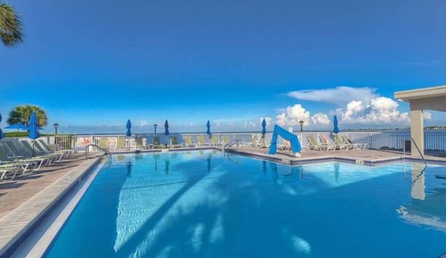 Beachy Vibes, Game Day Fun on the Bay, Heated Pool
