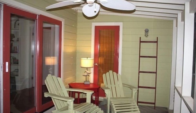 Beautiful Home in Old Seagrove with Pool, Walking Distance to Seaside - 5 STAR!