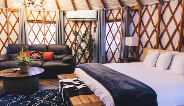 Escalante Yurts