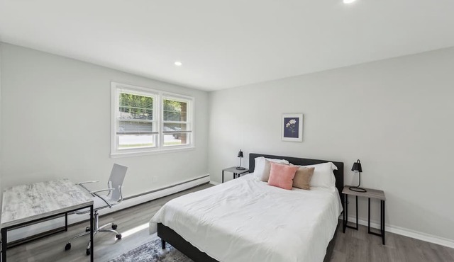 Pine Brook 1019 I Modern 1.5Br Apartment ! Pool
