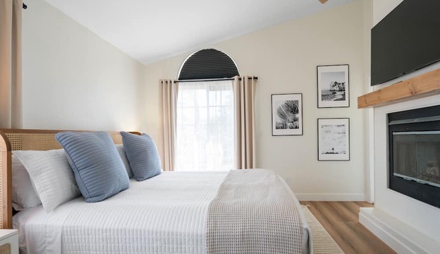 The Oliver - Pacific Beach Hideaway