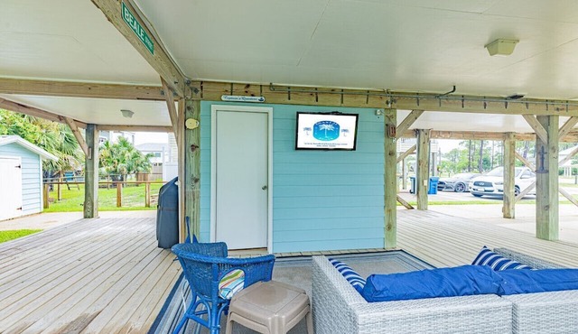 Bear Point Bayview Cottage Great Rates!