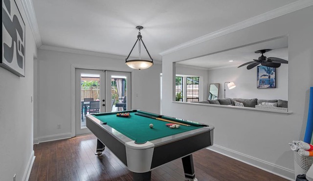 Luxury 5 BDRM Home | Stunning Pool & Huge Backyard