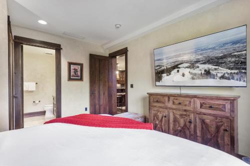 Arrowleaf Lodge at Deer Valley Resort - Two Bedroom Residence #301