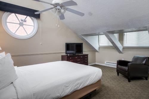 Sweetwater Lift Lodge